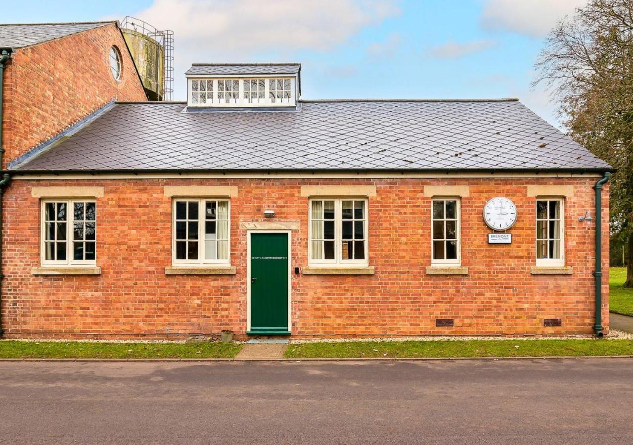 Duclos At Bicester Heritage Εξωτερικό φωτογραφία